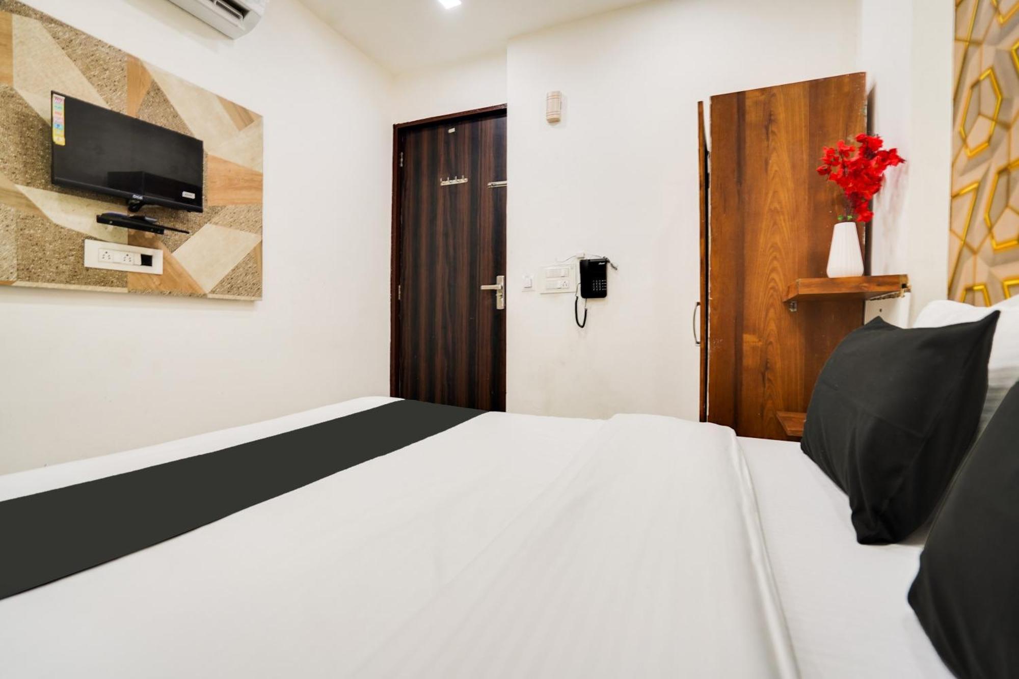 Super Oyo Hotel O Sky Wings Ajmer Luaran gambar